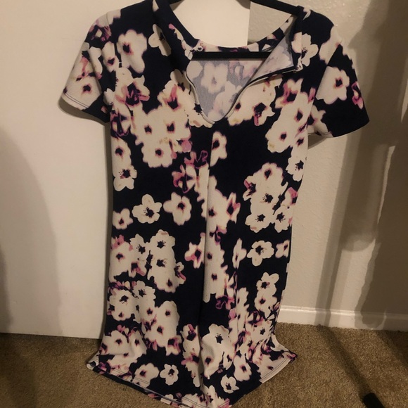 Floral Dress - Picture 2 of 3